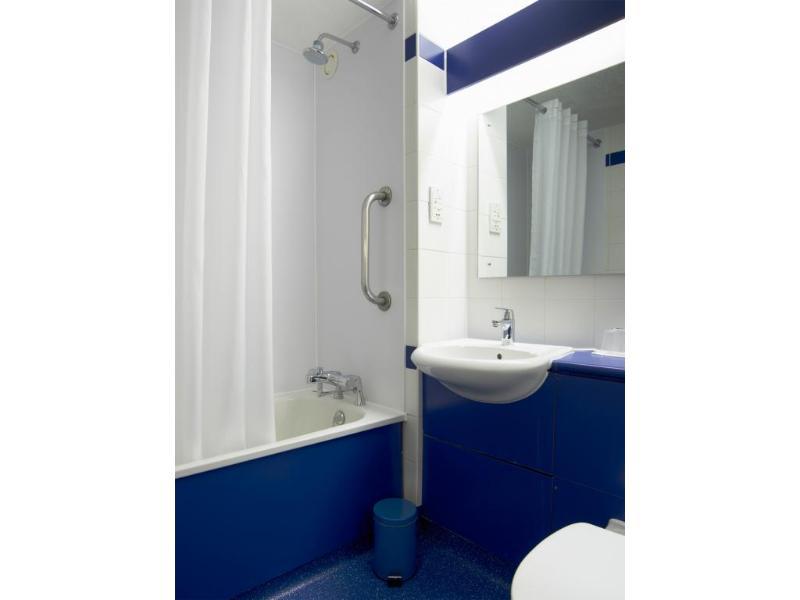 Travelodge Χαρογκέιτ Εξωτερικό φωτογραφία
